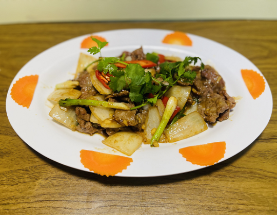 BÒ XÀO CỦ HÀNH