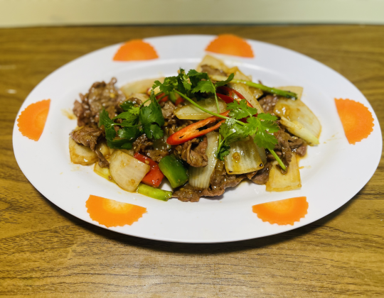 BÒ XÀO CỦ HÀNH