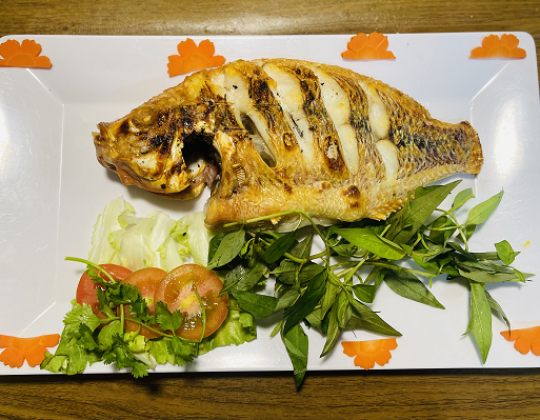 CÁ ĐIÊU HỒNG NƯỚNG MỌI