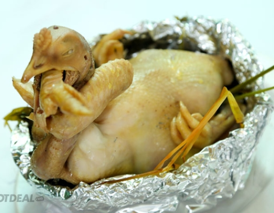 GÀ TA XỐC MUỐI HỘT 