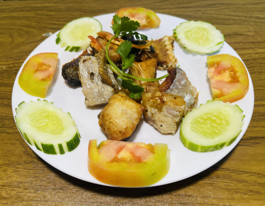 KHÔ CÁ DỨA CHIÊN 