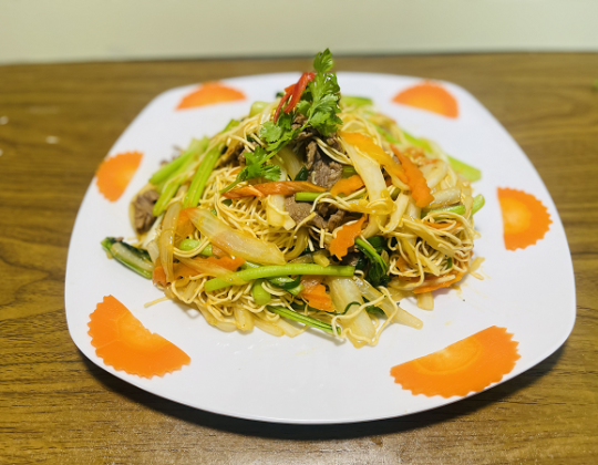 MÌ XÀO BÒ