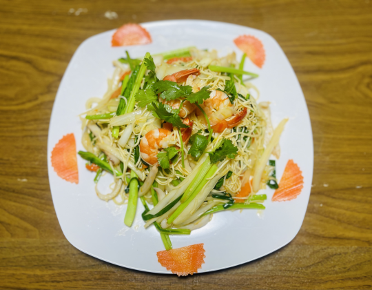 MÌ XÀO GIÒN HẢI SẢN