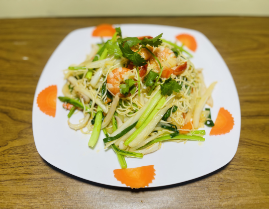 MÌ XÀO GIÒN HẢI SẢN